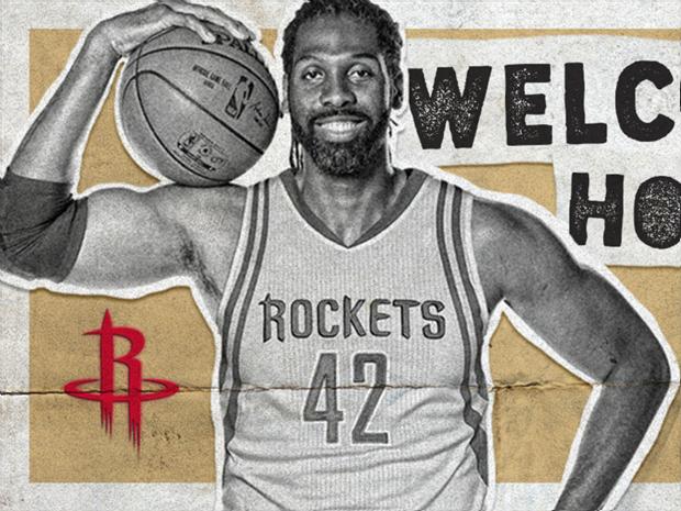 Equipe texana publicou em seu site a confirmação da contratação do brasileiro, que vestirá a camisa 42 