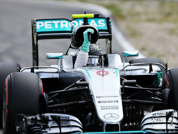 Rosberg superou problema no carro para fazer a pole em casa