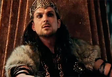 Ele avisa sobre a nova ordem de Josué. Quemuel se surpreende com o novo comportamento de Samara