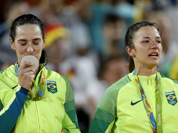 Ágatha e Bárbara destacaram a conquista da medalha de prata