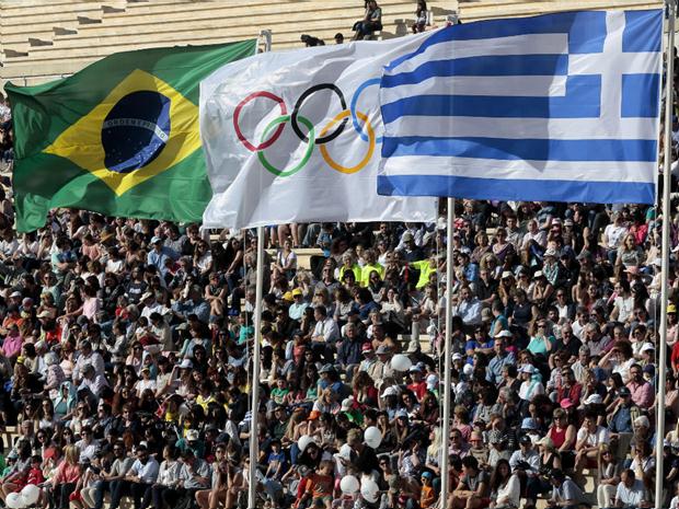 Integrante da delegação grega foi cortado hora antes do início da festa de abertura dos Jogos Olímpicos