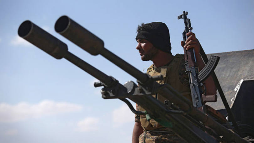 Membro do Estado Islâmico em ação