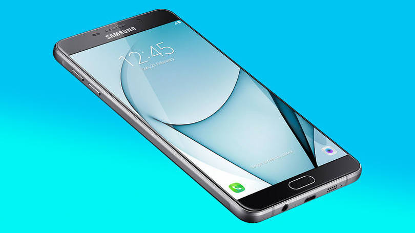 Galaxy A9: Smartphone tem tela de 6 polegadas e funciona para realizar pagamentos via Samsung Pay