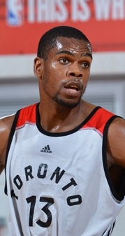 Com 2,11, o jogador esteve a ser observado pela equipa técnica da formação canadiana, depois de ter se destacado na Summer League (Jogos do Verão).