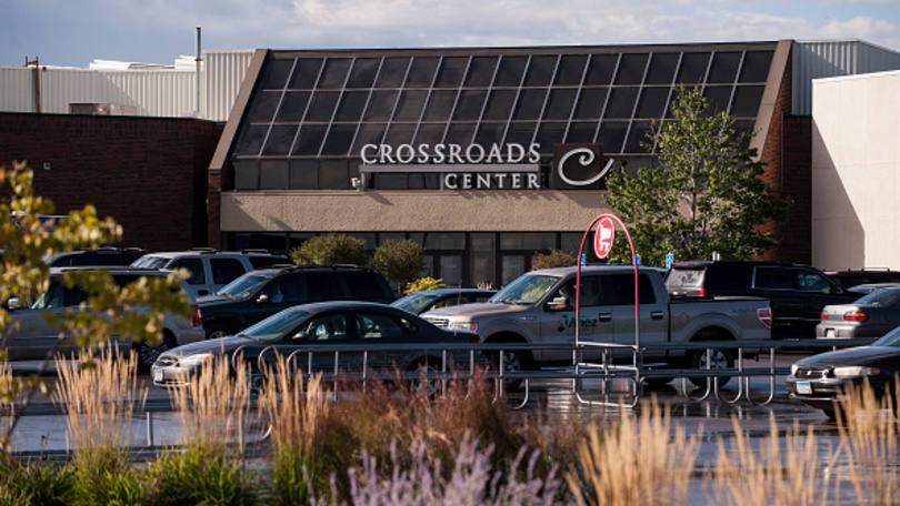 Crossroads: Adan foi identificado por seu pai e vizinhos como autor do esfaqueamento de nove pessoas no centro comercial