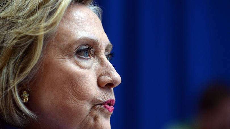 Clinton: candidata democrata à Casa Branca era investigada por manipulação de informações confidenciais