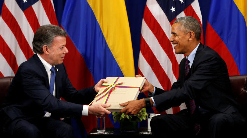 Barack Obama e Juan Manuel Santos: "Terminou o último e mais velho conflito armado no Ocidente"