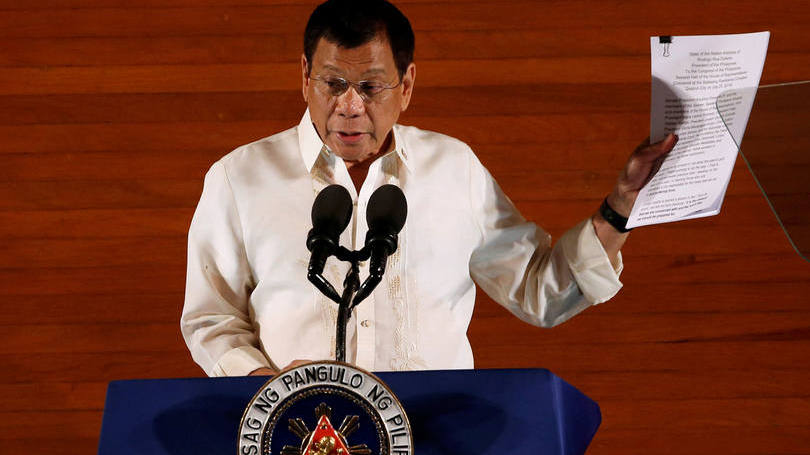 Rodrigo Duterte: declaração foi feita à imprensa antes de voar para o Laos para participar na cúpula