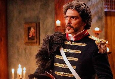 Guilherme chega em casa furioso e pega Quintiliano pela roupa e questiona sobre Almeida. Quintiliano fica chocado, sem reação e Guilherme o sacode com raiva e o joga no chão.