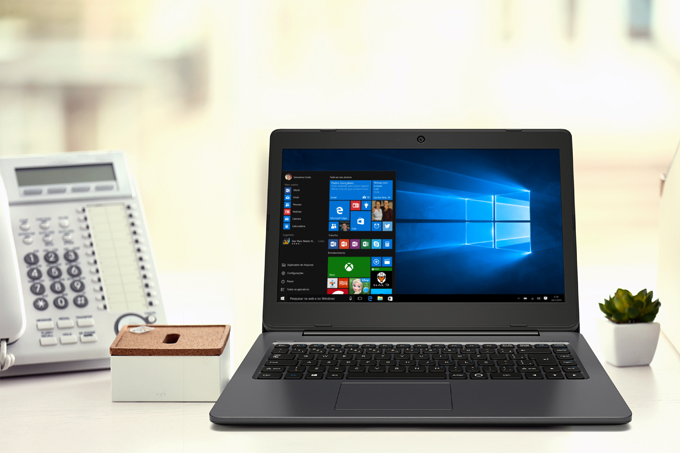 Stilo: o notebook da Positivo vem com uma porta USB 3.0