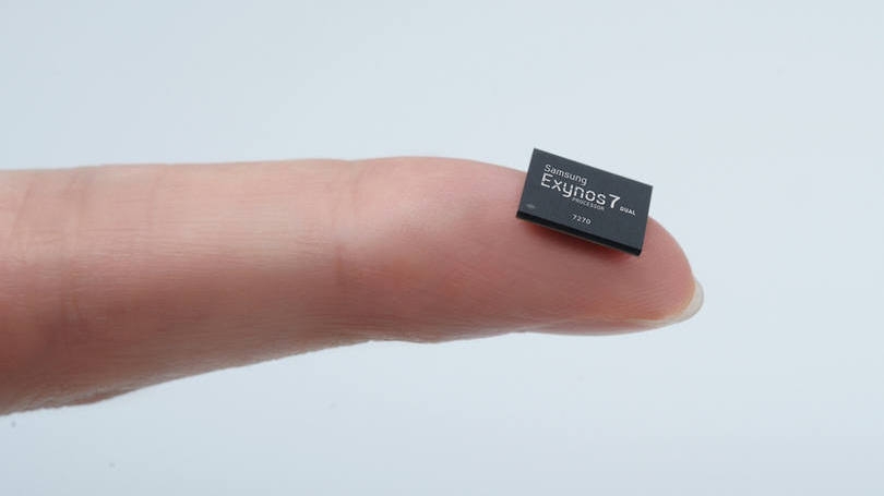 Chip: ele comporta tecnologia 4G, Bluetooth e Wi-Fi