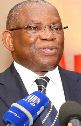 Em declarações à imprensa, no Aeroporto Internacional 4 de Fevereiro, disse que têm um acordo de cooperação de Governo