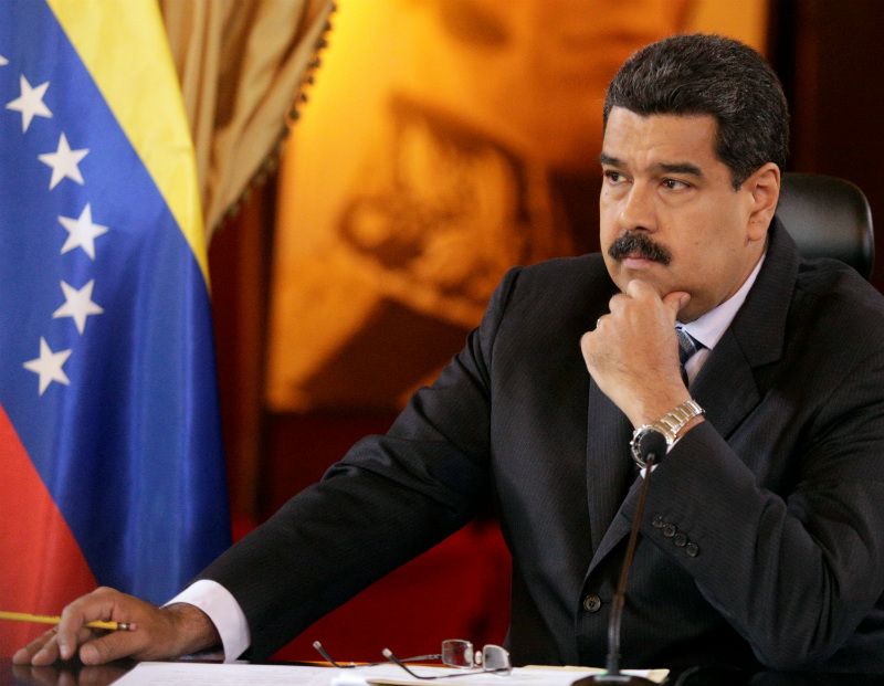 O país enfrenta uma grave crise econômica e escassez de produtos básicos