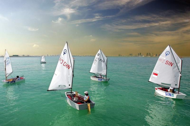 O Clube Marítimo de Desportos, na cidade de Maputo, é palco a partir desta segunda-feira do Campeonato Africano de Vela das classes de laser e 420.