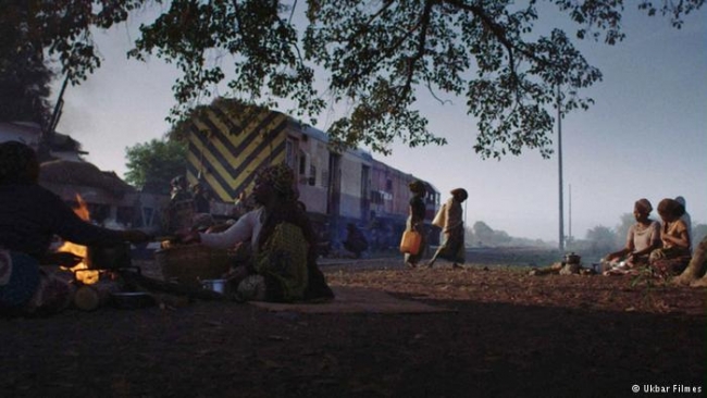 CINEASTA LICÍNIO DE AZEVEDO RECEBE PRÉMIO DE MELHOR REALIZADOR NO FESTIVAL INTERNACIONAL DE CINEMA DO CAIRO