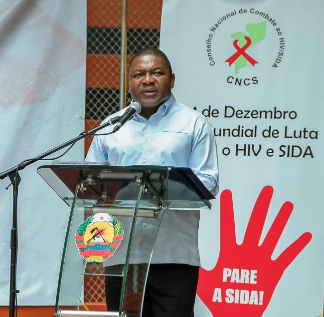PRESIDENTE DA REPÚBLICA DEFENDE A MOÇAMBICANIZAÇÃO DAS MENSAGENS DE PREVENÇÃO DO HIV/SIDA