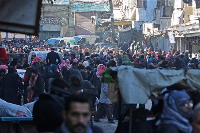 Dirigente da ONU para a Síria pediu que o governo local e seus aliados permitam a retirada dos civis de locais sitiados
