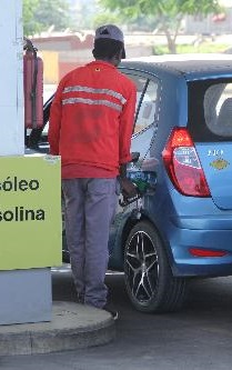 Preço dos combustíveis é um "peso insustentável" para balança cambial