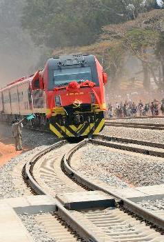 Lubango e Menongue sem ligação ferroviária