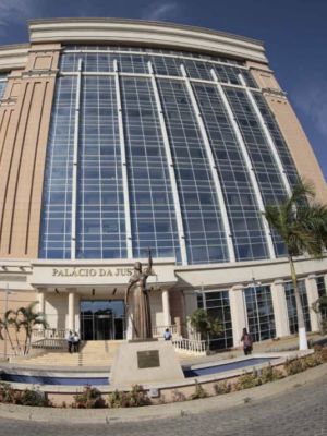 PGR instaurou este ano 700 novos processos-crimes ligados à atividade económica e financeira