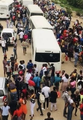 Taxistas em greve demarcam-se de vandalismo