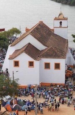 Dois anos depois, milhares de fiéis regressam à Muxima