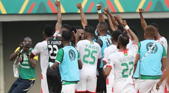 Burkina Faso vence Gabão em batalha épica