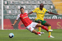 Carvalhal confirmou três saídas e falou do caso de Chiquinho: «A animosidade dos adeptos também contribuiu»