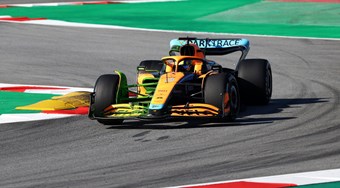 Norris abre nova era com tempo mais rápido, Max marca mais voltas