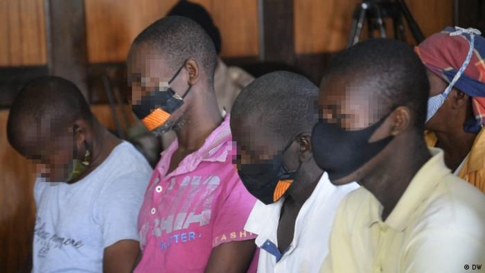 Longas penas de prisão para jovens que queriam ser terroristas