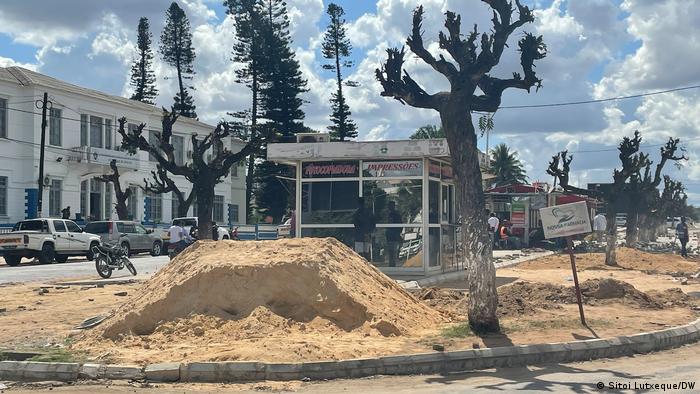 Obras públicas sem qualidade geram críticas em Nampula