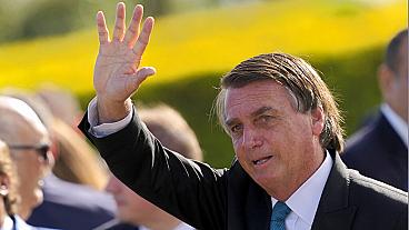 Jair Bolsonaro foi hospitalizado na segunda-feira à noite