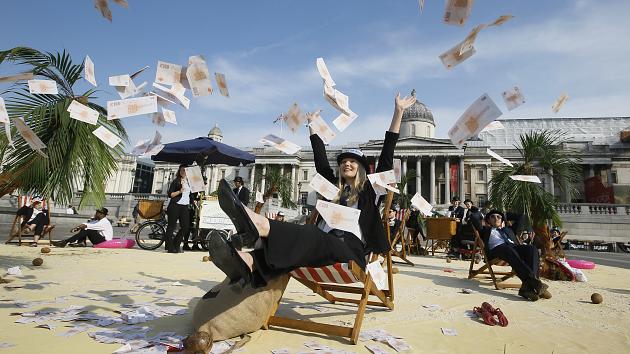 99% da população perdeu dinheiro com a pandemia mas os dez mais ricos duplicaram fortuna