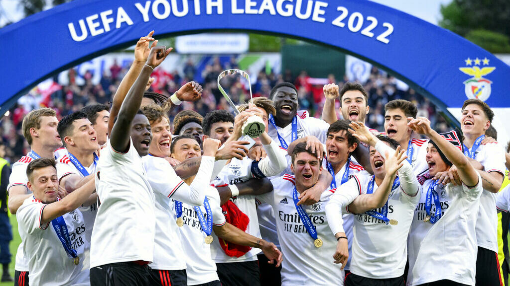 Benfica arrecadou UEFA Youth League