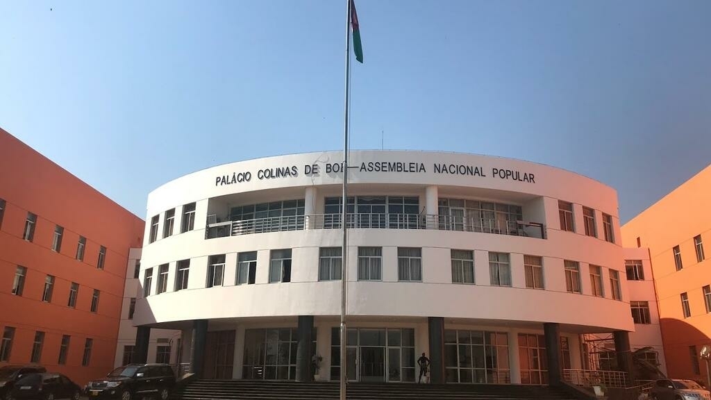 Porta-voz do Governo diz que ataque fez 11 mortos