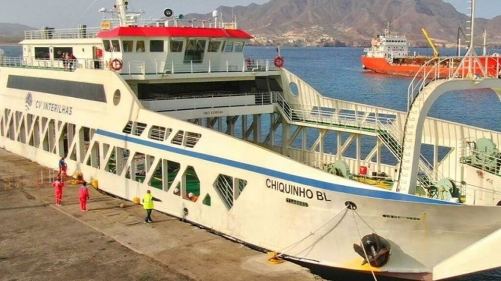 governo pretende rever contrato com a CV Interilhas