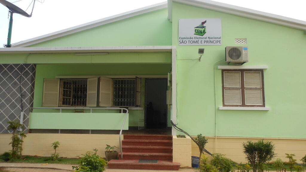 São Tomé e Príncipe tem nova Comissão Eleitoral Nacional