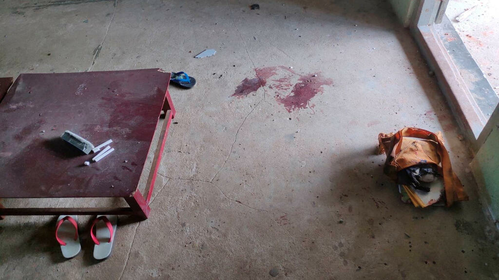 Dezenas de mortos em Myanmar, depois de ataque de helicópteros da Junta ao poder