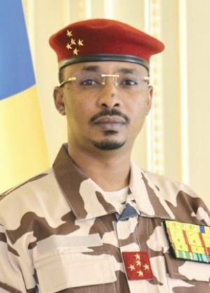 Presidente do Tchad já em Luanda para Cimeira Tripartida