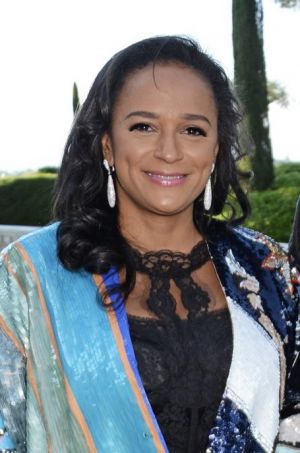 Isabel dos Santos afasta ligação ao grupo Helin