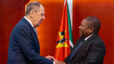 Rússia reactiva formação militar com Moçambique