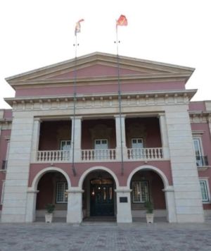 João Lourenço visita Benguela para avaliar impacto das enchentes nas populações