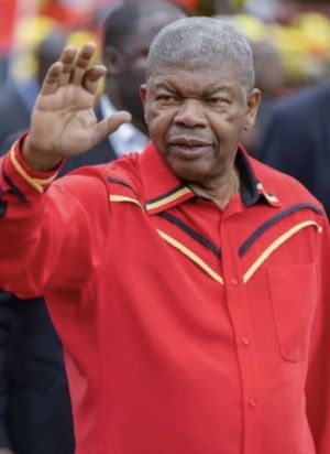  MPLA une-se em torno de João Lourenço