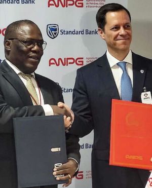  ANPG e Standard Bank rubricam memorando para capacitar empresas petrolíferas