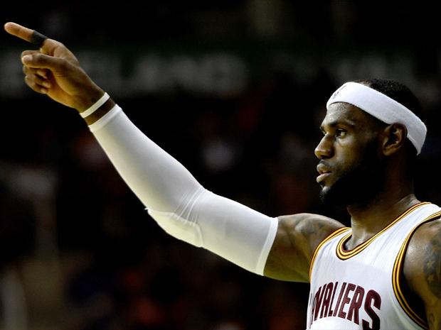 Críticas ao ala se intensificaram ainda mais já que, teoricamente, a demissão de David Blatt abriu caminho para efetivar Tyronn Lue