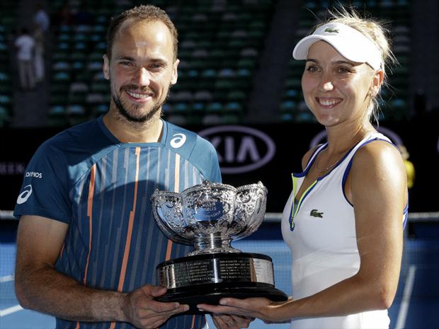 Após vencer com Jamie Murray, tenista brasileiro teve sua segunda conquista em menos de 24 horas, com vitória por 2 sets a 1