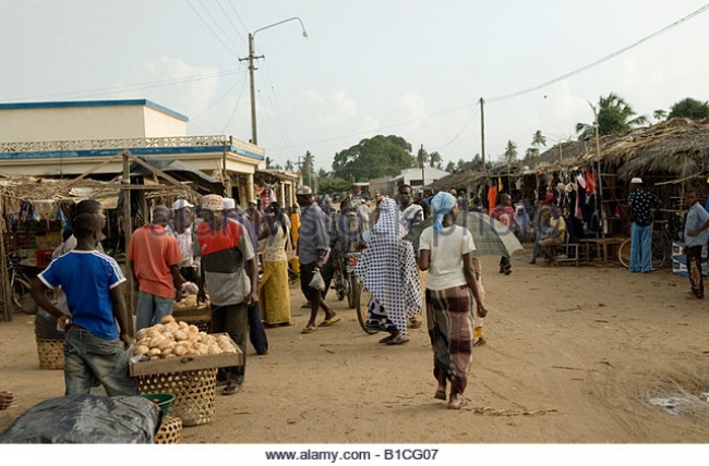 CALMA VOLTA À MOCÍMBOA DA PRAIA