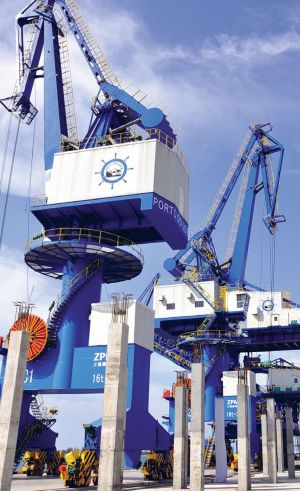 Crise salarial paralisa Sonils e Porto do Lobito