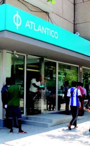 UAN e Banco Millennium Atlântico assinam acordo de cooperação