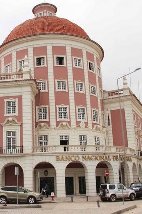 Taxa de juro angolana inalterada nos 16% há 14 meses